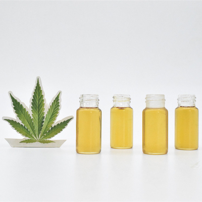 शुद्ध ऑर्गेनिक सीबीडी डिस्टिलेट ऑयल THC फ्री 80% स्लीपिंग हेल्प के लिए
